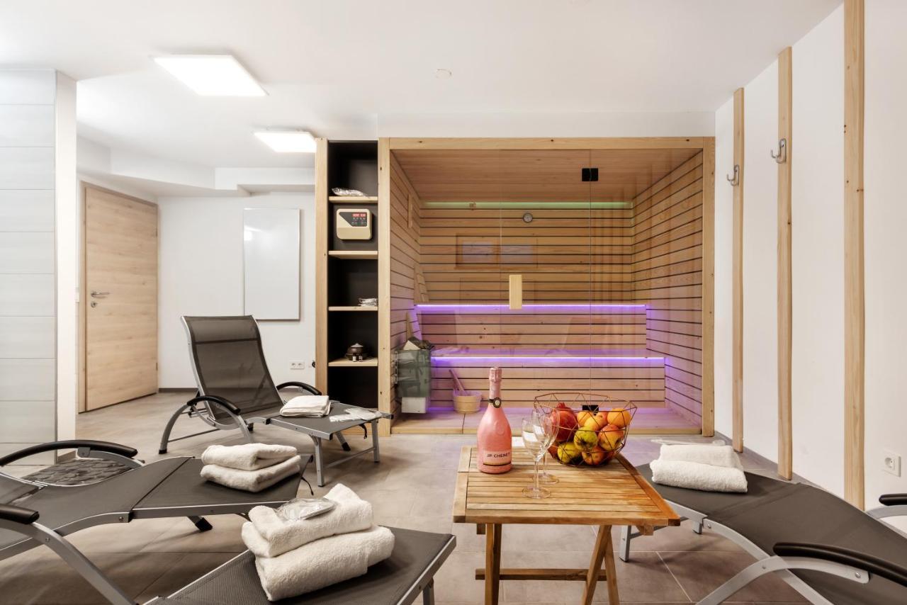 Chic Apartments With Balcony And Spa In Mojstrana Exterior foto